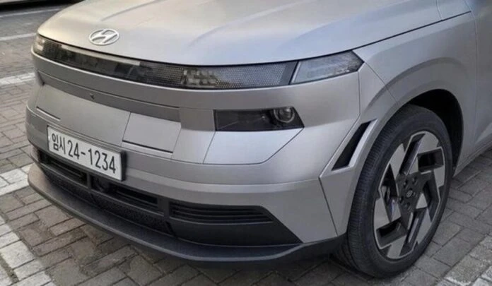 Новий Hyundai Kona вперше показали без камуфляжу