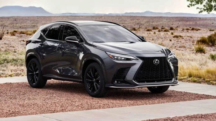 Власники Toyota та Lexus скаржаться на небезпечну проблему з акумуляторами