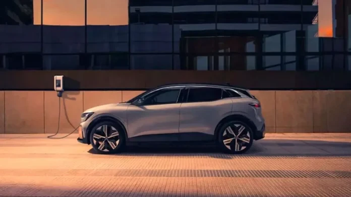Renault спростила Megane E-Tech залишили лише одну батарею та один мотор