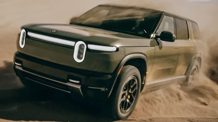 Rivian знайшла небезпечний збій у камері заднього виду електромобілів