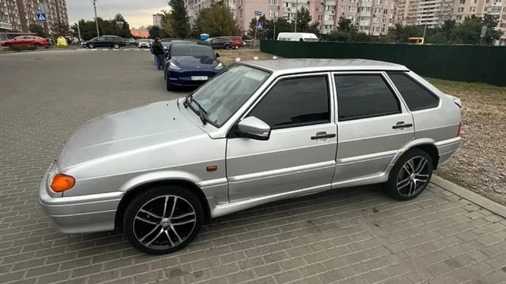 Капсулу часу ВАЗ 2114 продають у Києві: яка ціна (фото)