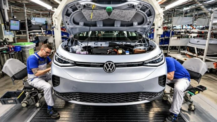 Volkswagen закриє чотири заводи в Німеччині на тлі масштабної кризи