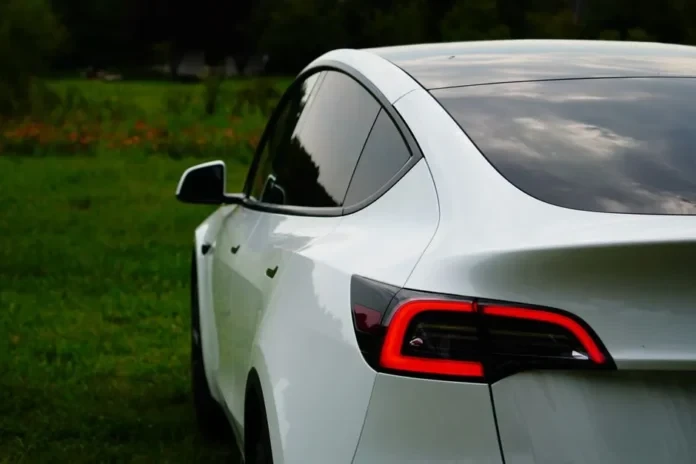 Tesla Model Y стала найпопулярнішим вживаним електромобілем в Україні